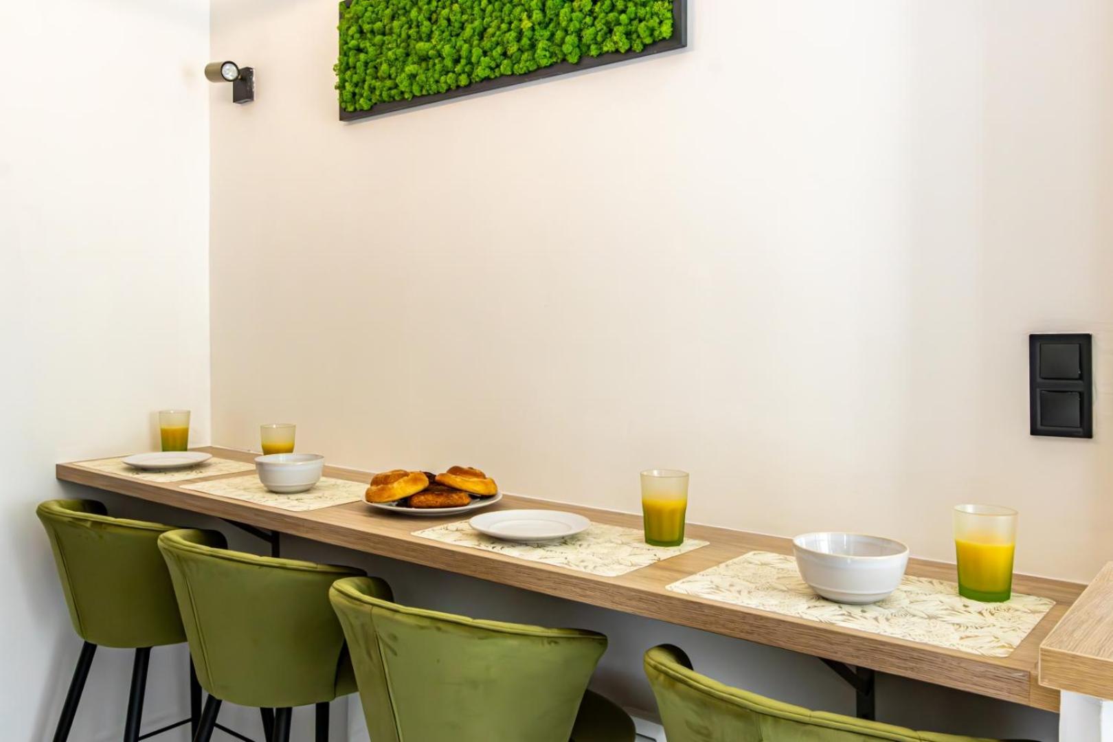 Oasis Apartment On The Broadway With Ac Будапеща Екстериор снимка